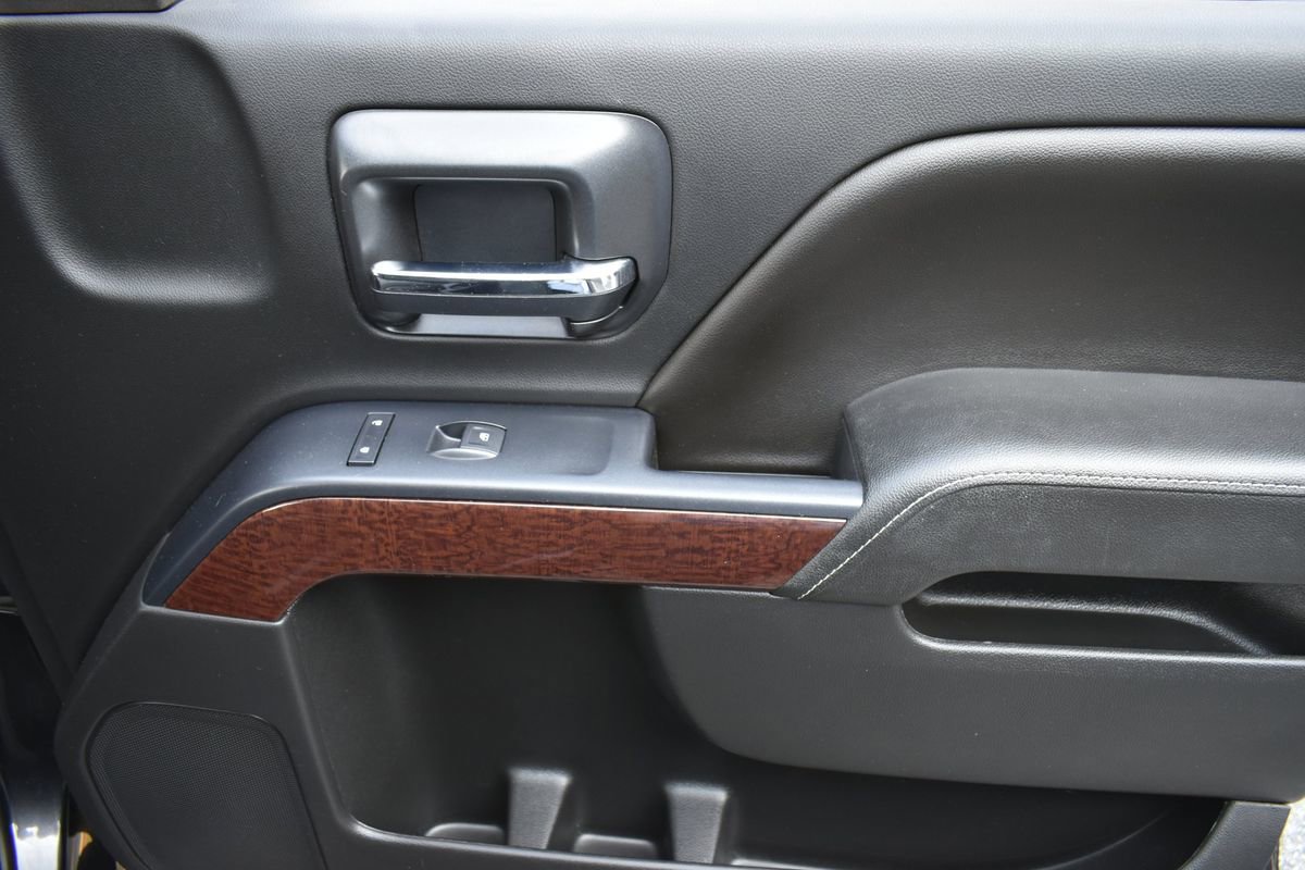 Used 2015 GMC Sierra 1500 SLE w/ SLE Value Package image 38