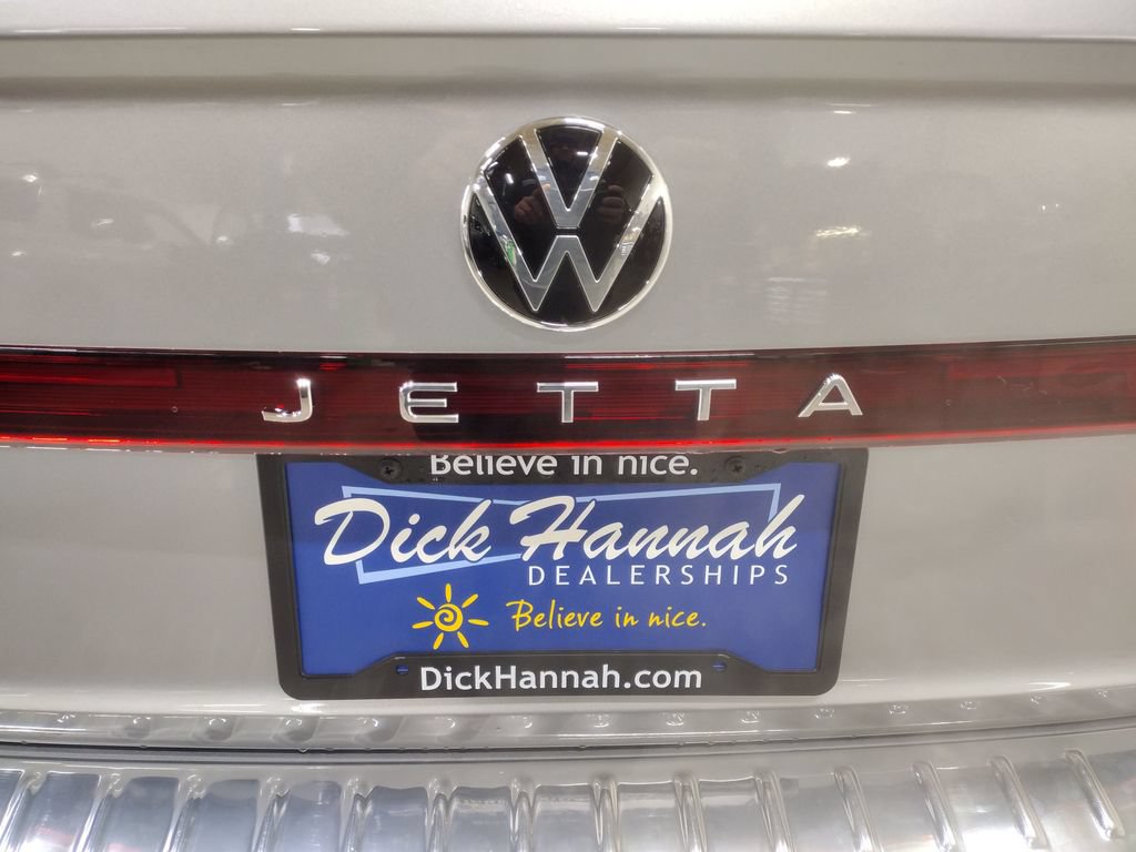 New 2026 Volkswagen Jetta SE FWD image 14