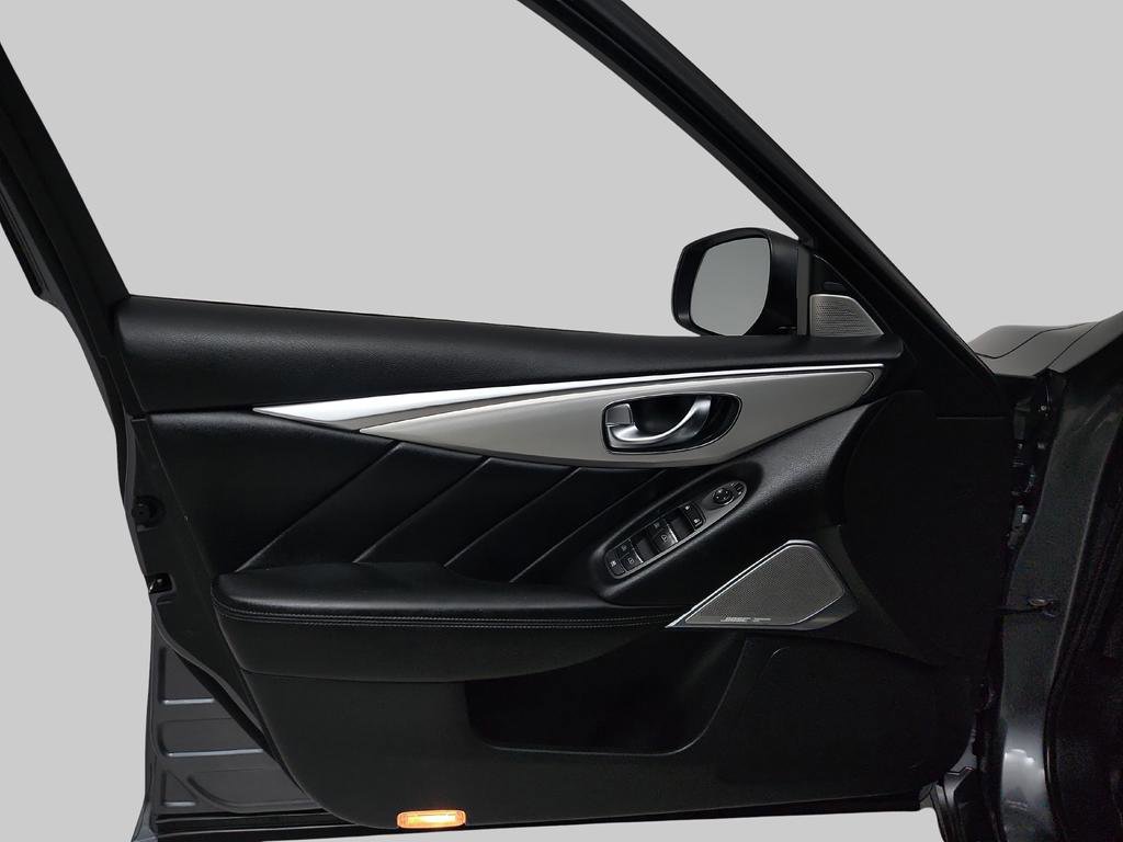 Used 2021 INFINITI Q50 Luxe w/ Seat & Sound Package image 16