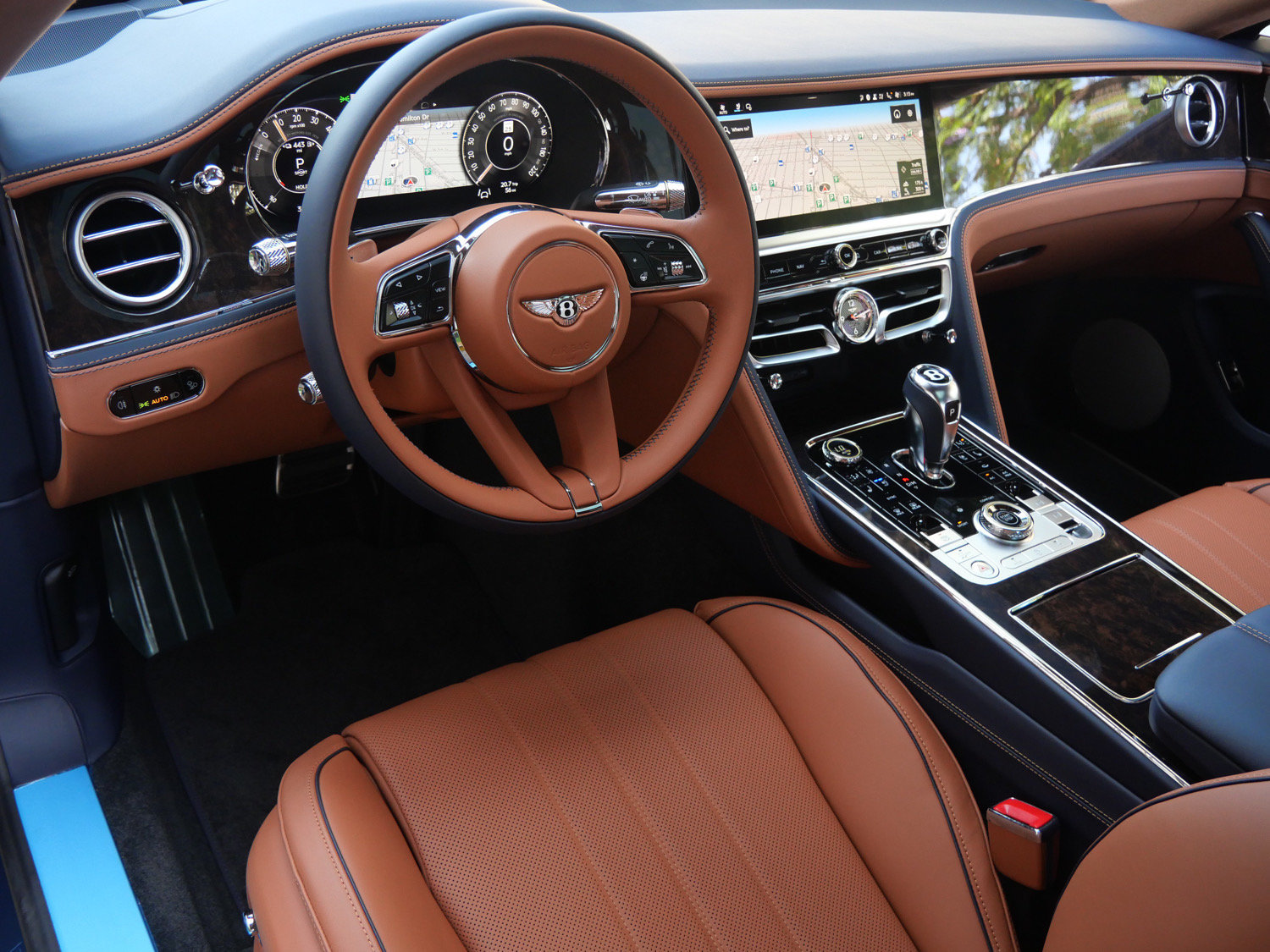 New 2026 Bentley Flying Spur V8 AWD/4WD image 7