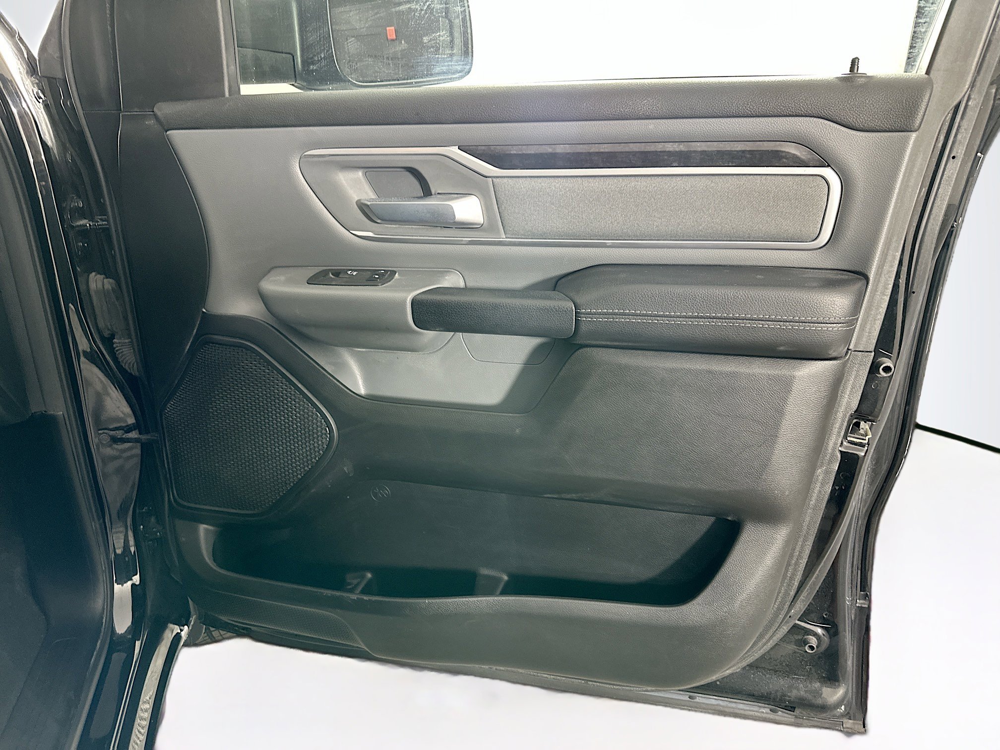 Used 2022 RAM 1500 Big Horn image 30