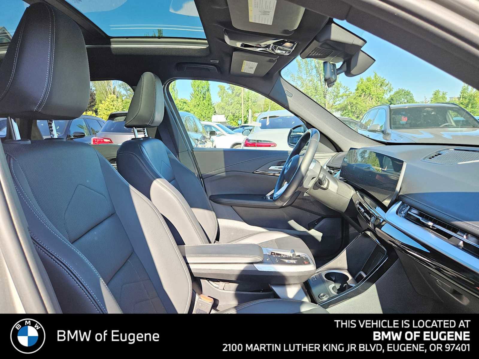 Used 2024 BMW X1 xDrive28i AWD/4WD image 11