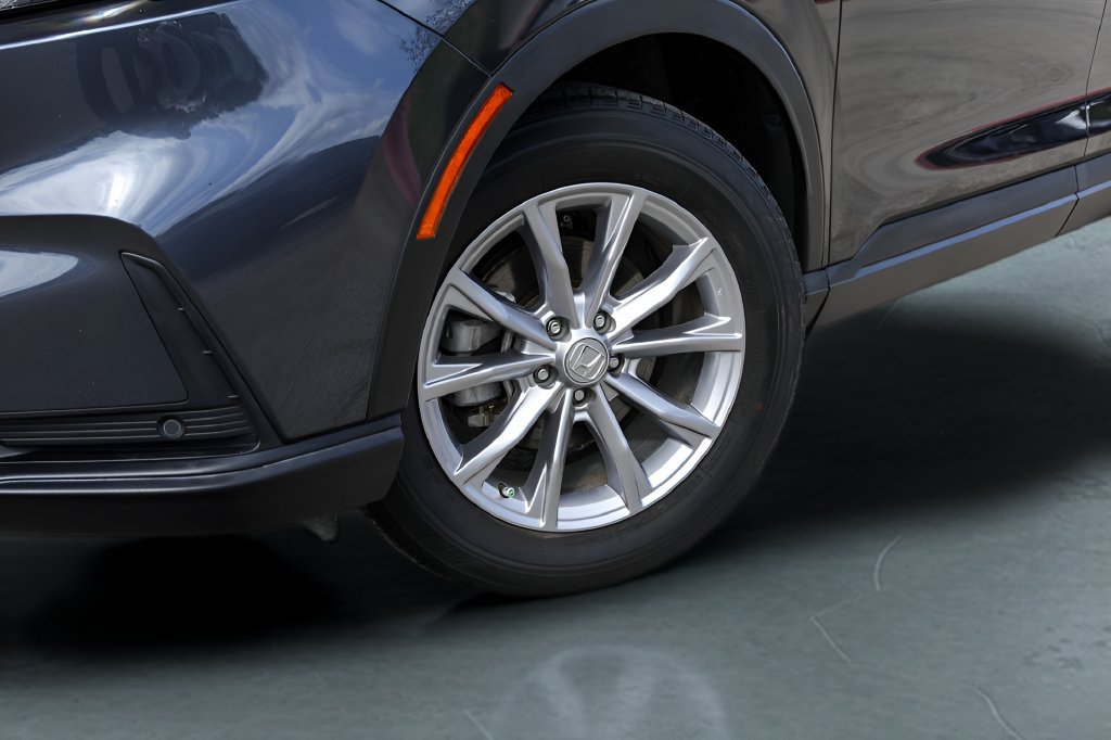 Used 2024 Honda CR-V EX-L image 3
