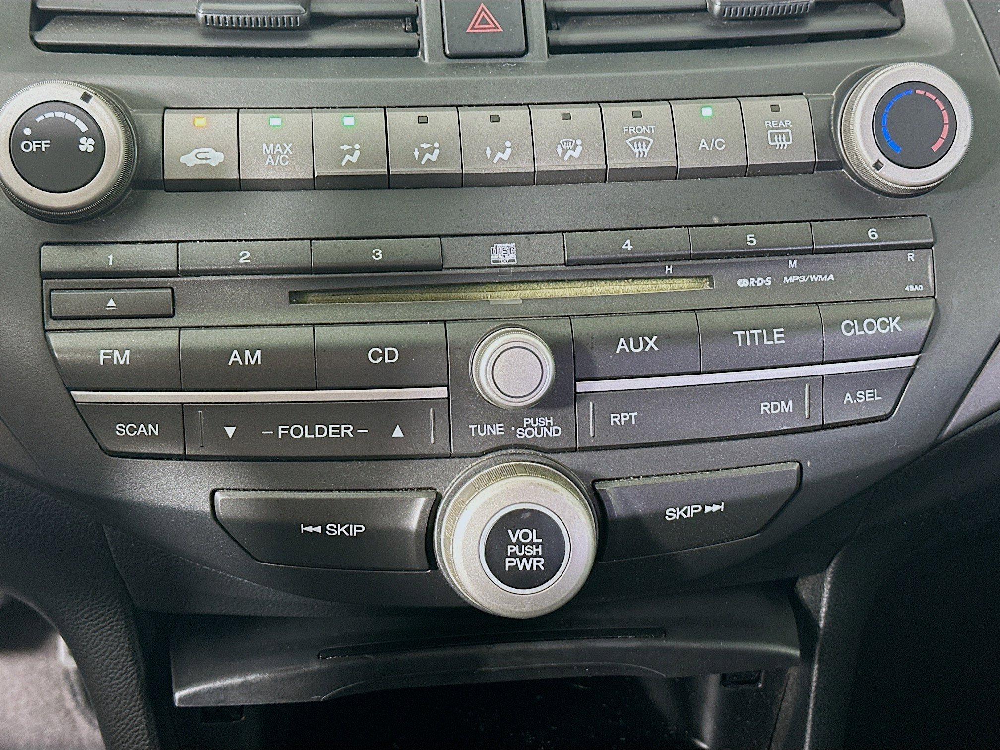 Used 2010 Honda Accord LX-P image 23
