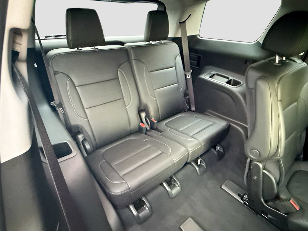 Used 2023 GMC Acadia SLT AWD/4WD image 29