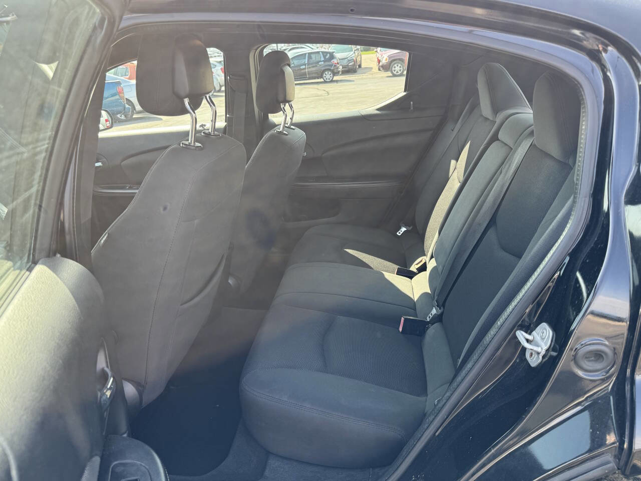 Used 2011 Dodge Avenger Express image 19