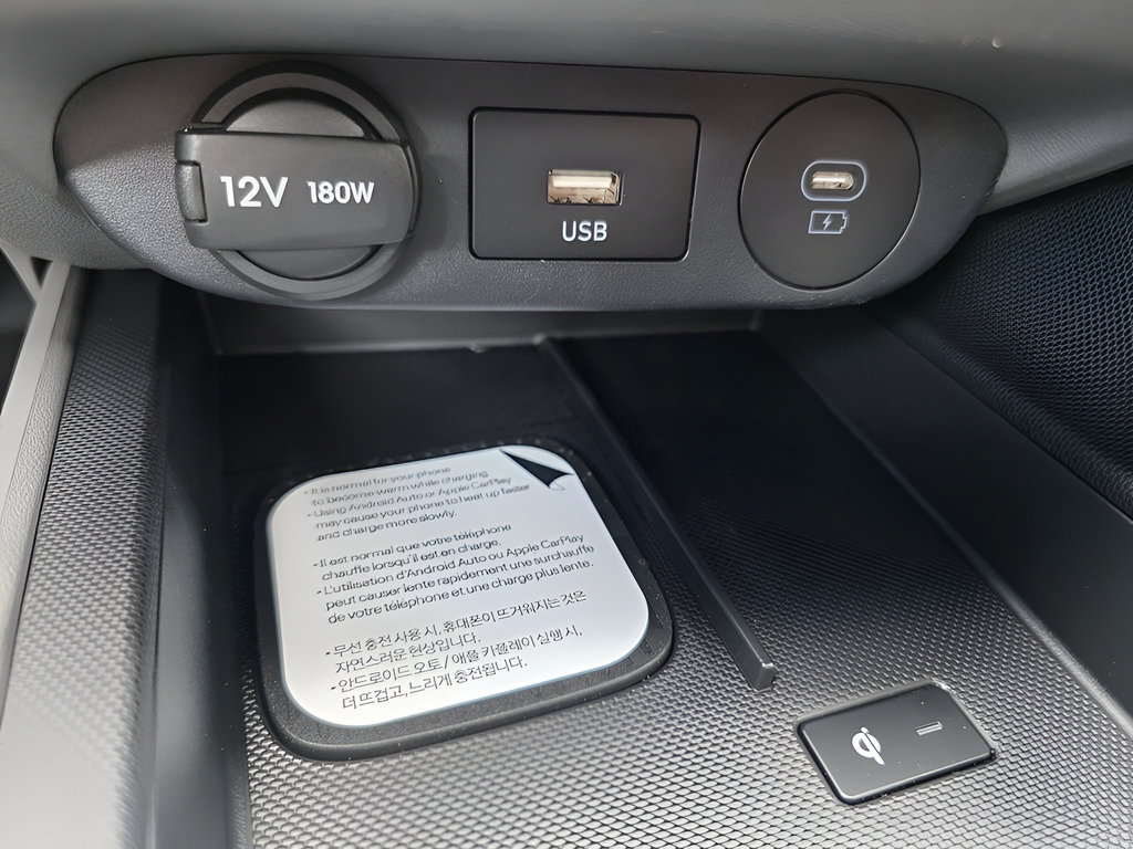 New 2026 Hyundai Elantra SEL Sport Premium FWD image 21