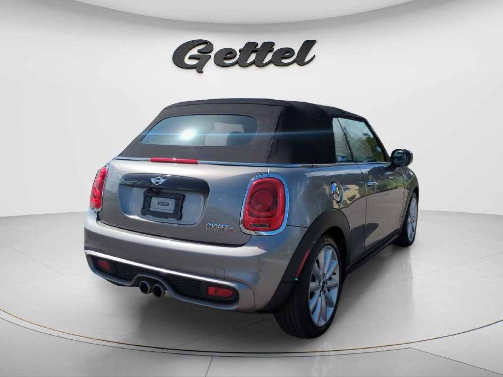 Used 2017 MINI Cooper S FWD image 4