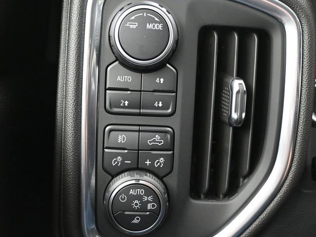 Used 2022 Chevrolet Silverado 3500 High Country w/ LPO, Hitch Package AWD/4WD image 27