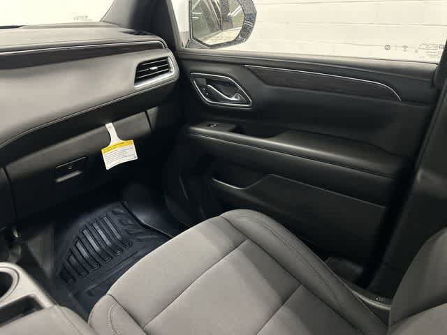 Used 2024 Chevrolet Tahoe 2WD w/ Remote Keyless Entry Package image 13