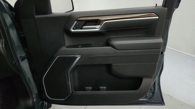 Used 2026 Chevrolet Silverado 1500 LT image 23