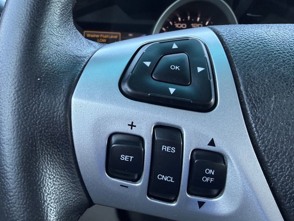 Used 2012 Ford Explorer XLT FWD image 30