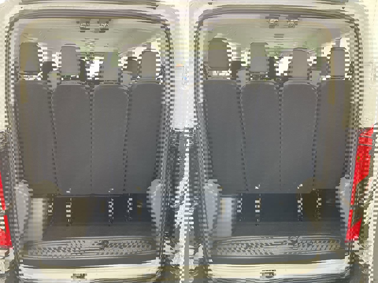 Used 2024 Ford Transit 350 XLT RWD image 26