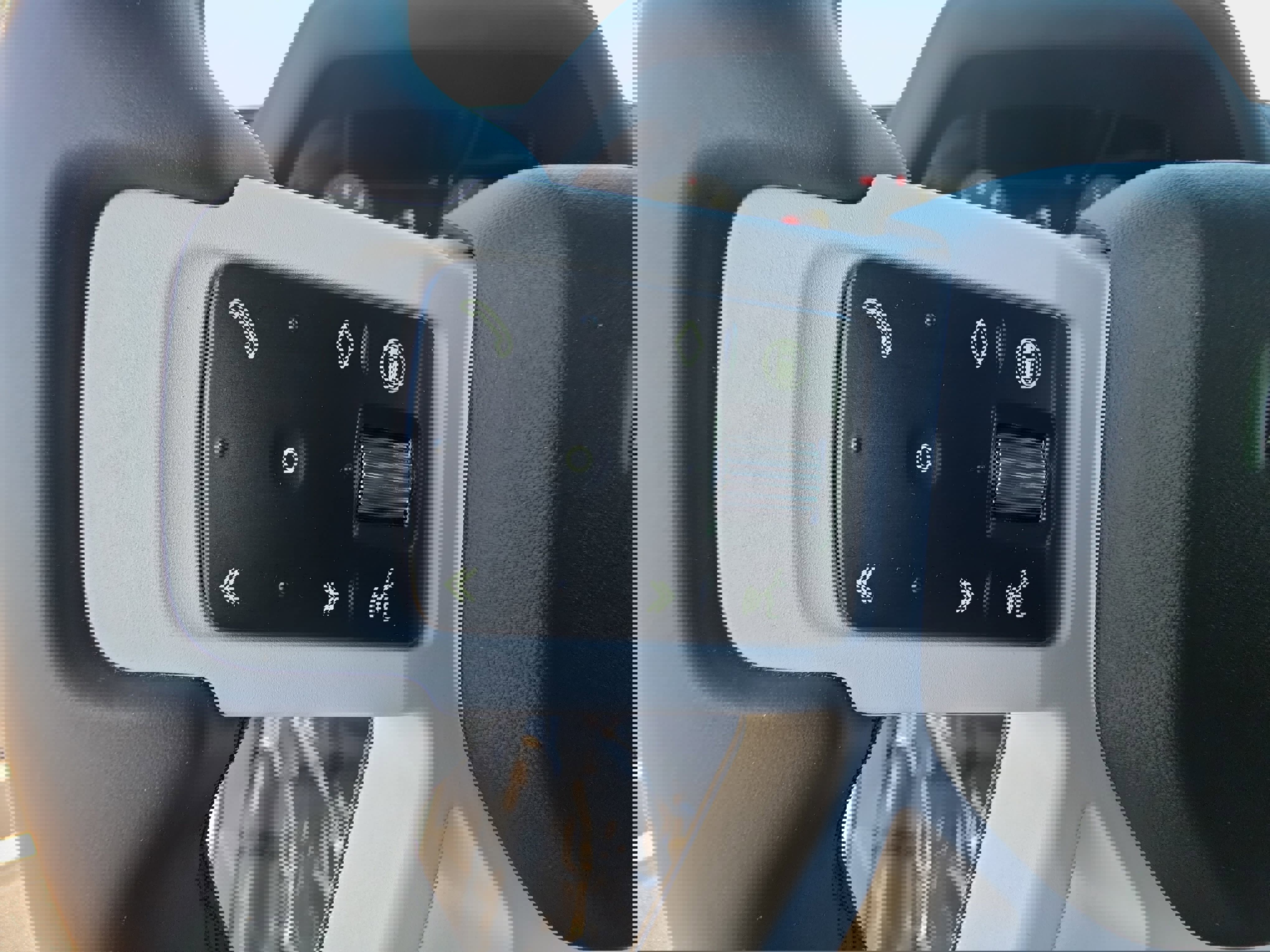 Certified 2025 Land Rover Defender 90 S image 16