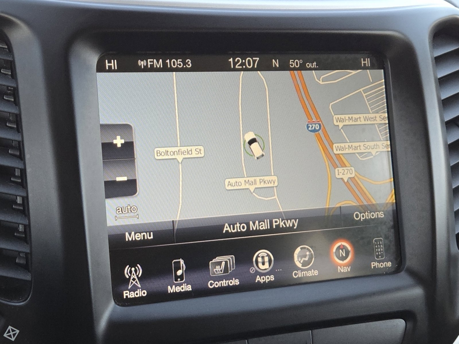 Used 2018 Jeep Cherokee Trailhawk w/ Cold Weather Group image 3