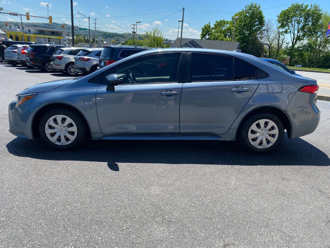 Used 2020 Toyota Corolla L FWD image 6