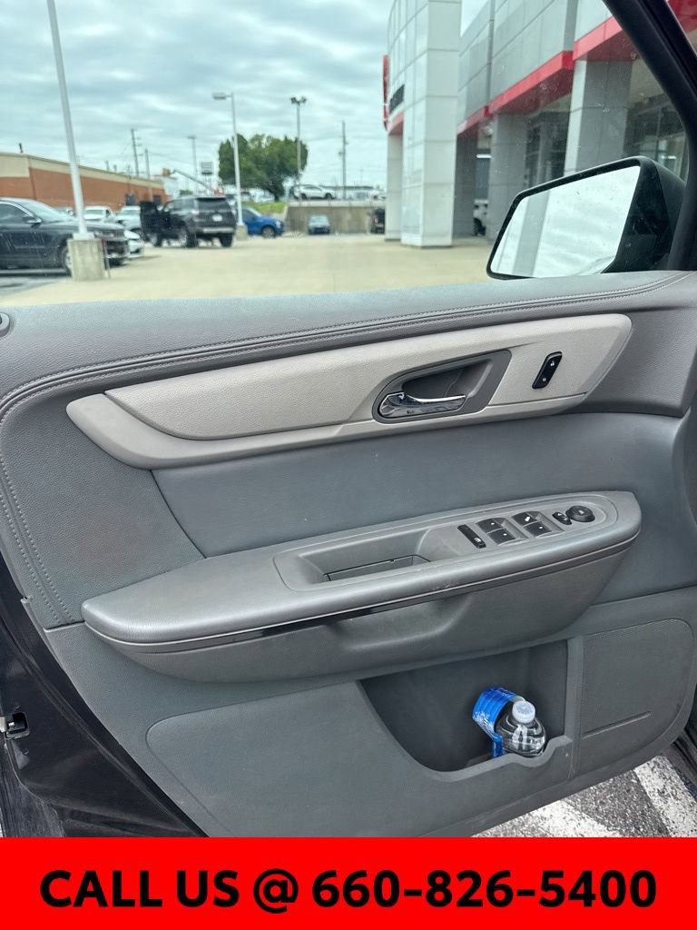 Used 2015 Chevrolet Traverse LS FWD image 11