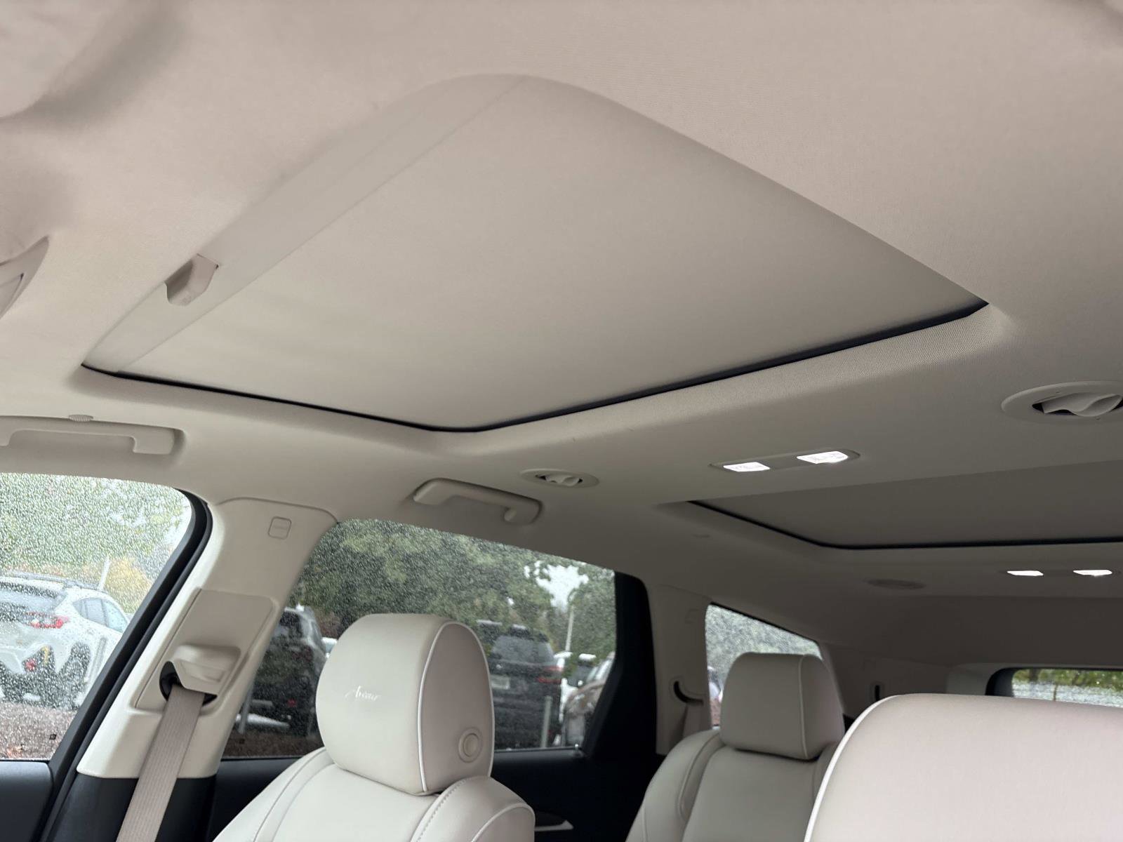 Certified 2023 Buick Enclave Avenir w/ Avenir Technology Package image 16