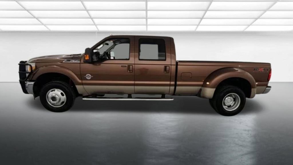 Used 2011 Ford F350 Lariat w/ Lariat Interior Pkg AWD/4WD image 5