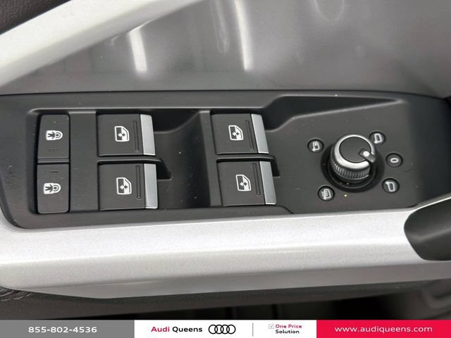 Certified 2023 Audi Q3 2.0T Premium Plus w/ Premium Plus Package AWD/4WD image 18