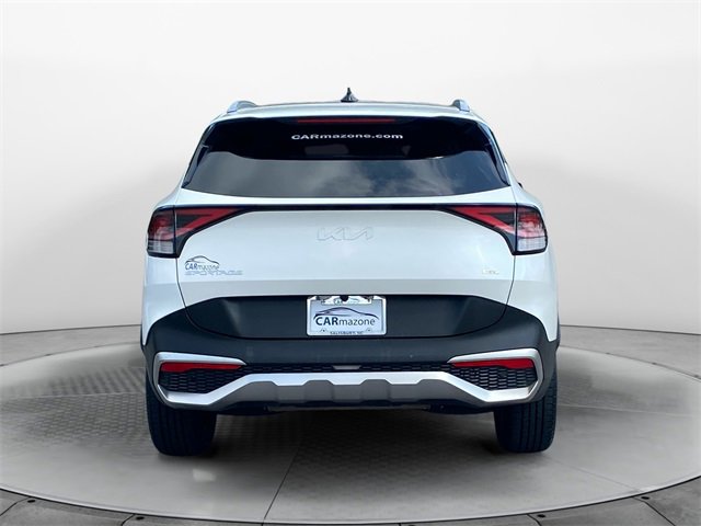 Used 2023 Kia Sportage EX image 4