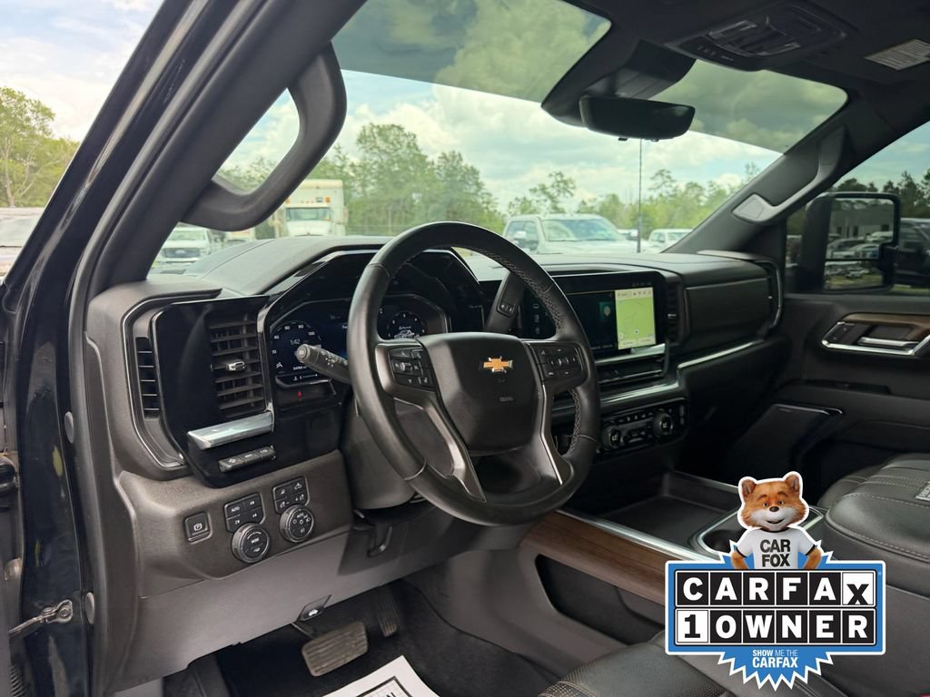 Used 2024 Chevrolet Silverado 2500 High Country w/ Technology Package AWD/4WD image 29