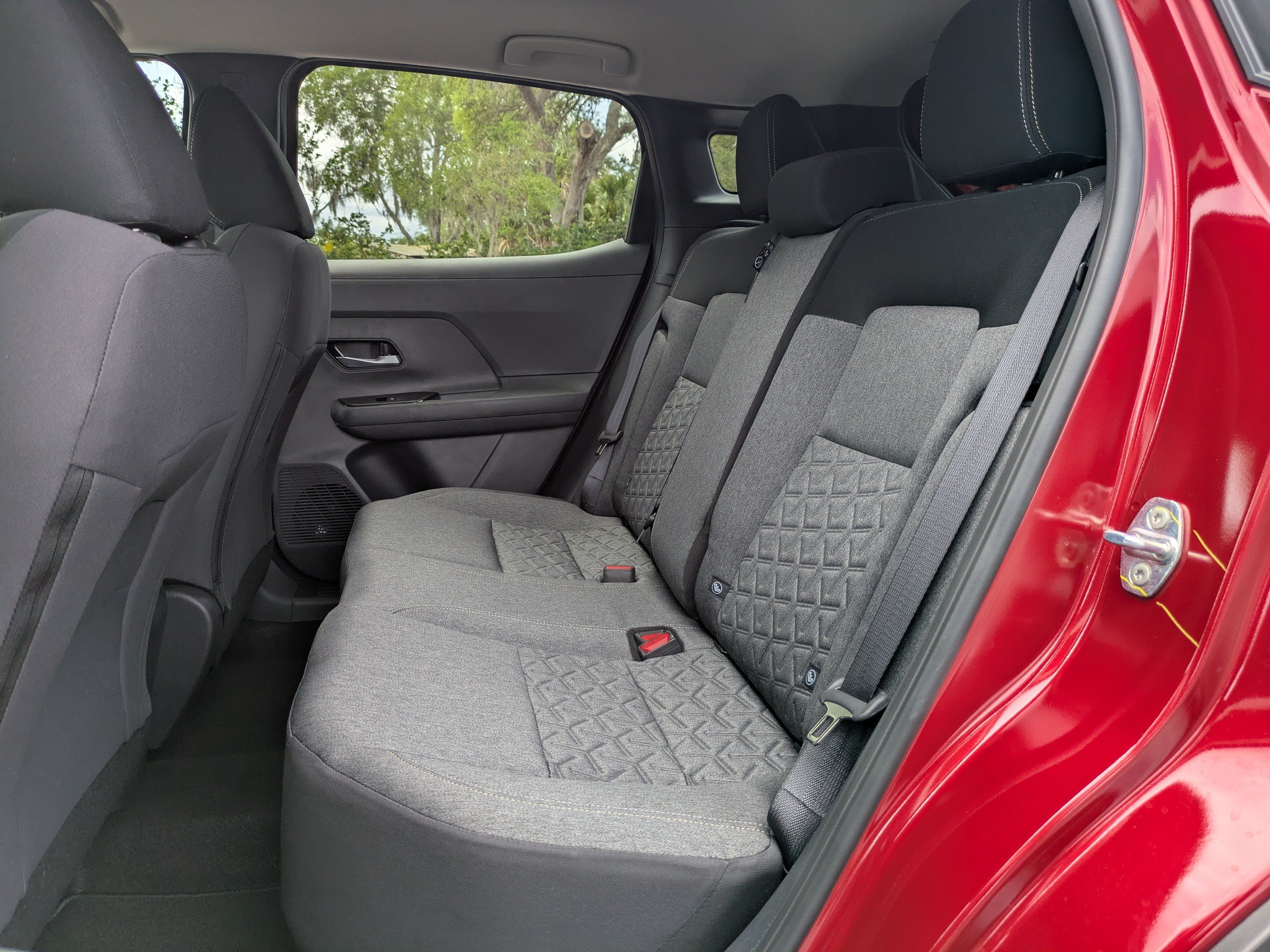 New 2026 Nissan Kicks SV w/ Charging Package FWD image 14