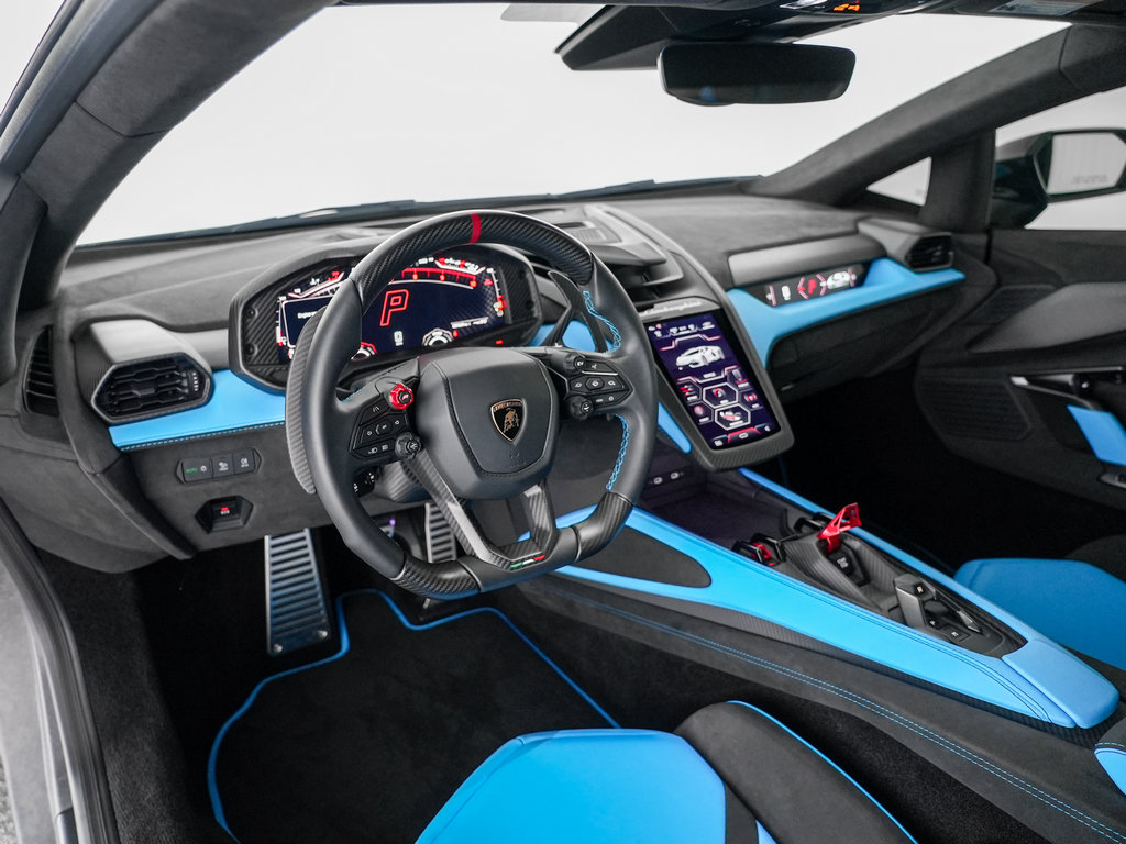 Used 2026 Lamborghini Revuelto AWD/4WD image 16