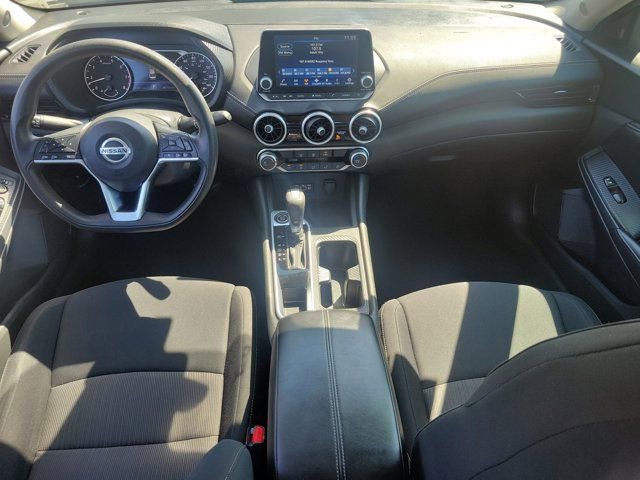 Used 2023 Nissan Sentra SV image 2