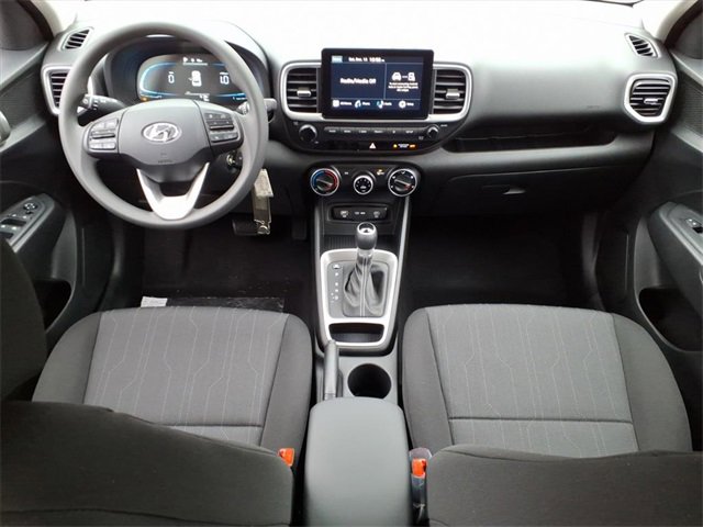 New 2026 Hyundai Venue SE image 7