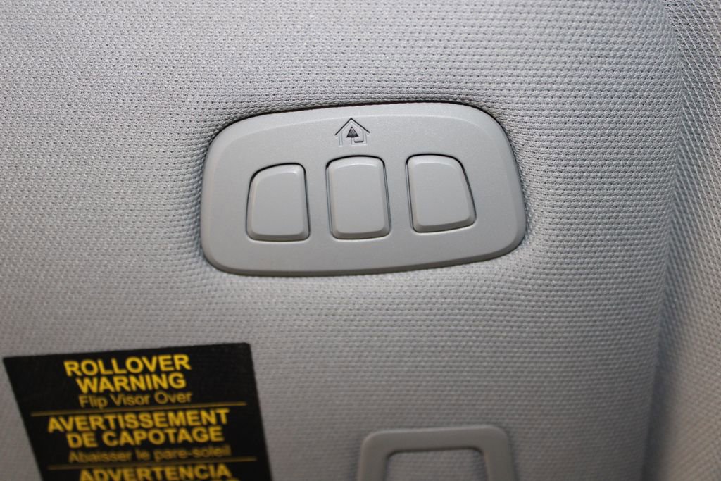 Used 2022 Lincoln Corsair Standard w/ Equipment Group 101A image 50