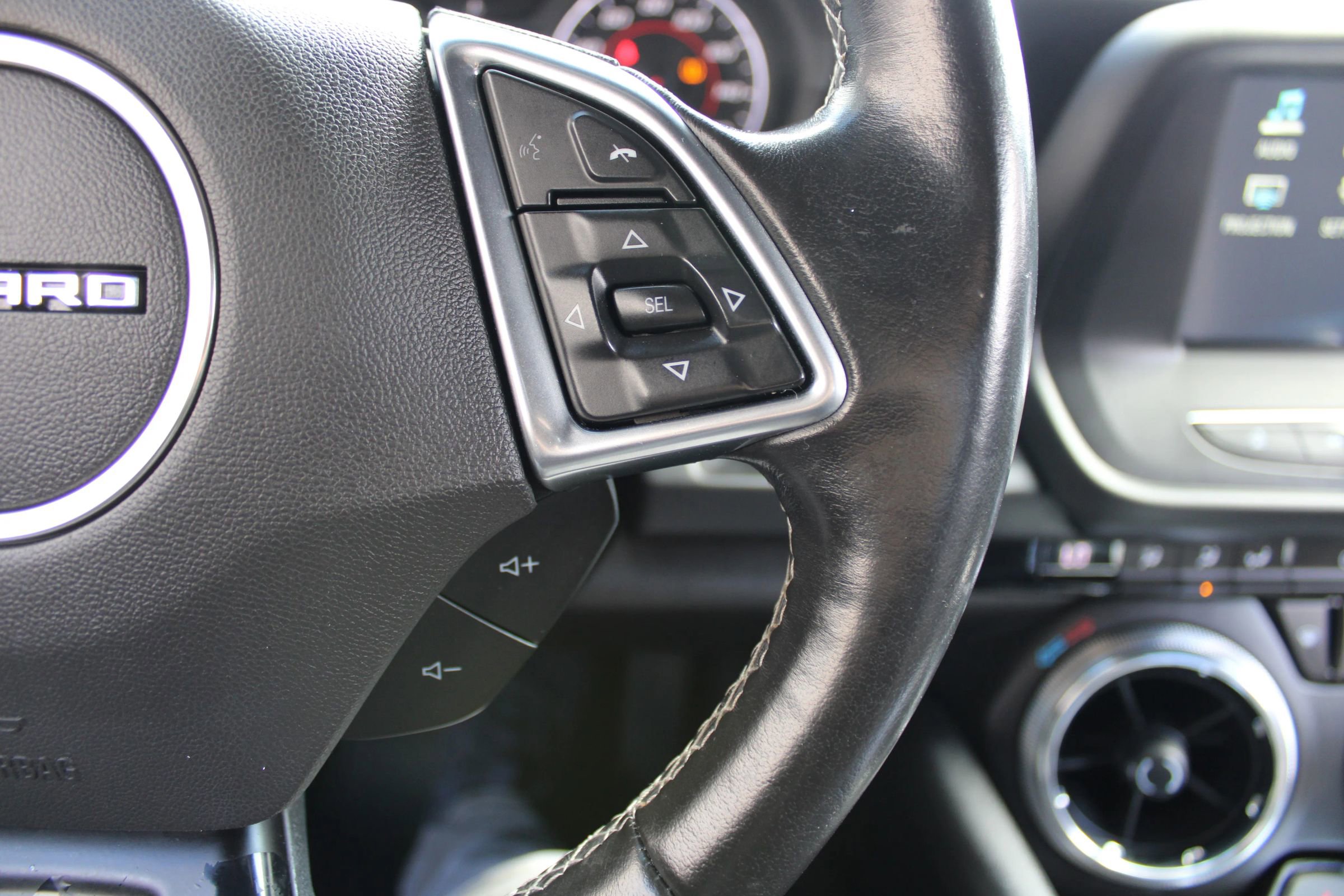 Used 2016 Chevrolet Camaro LT w/ RS Package image 10