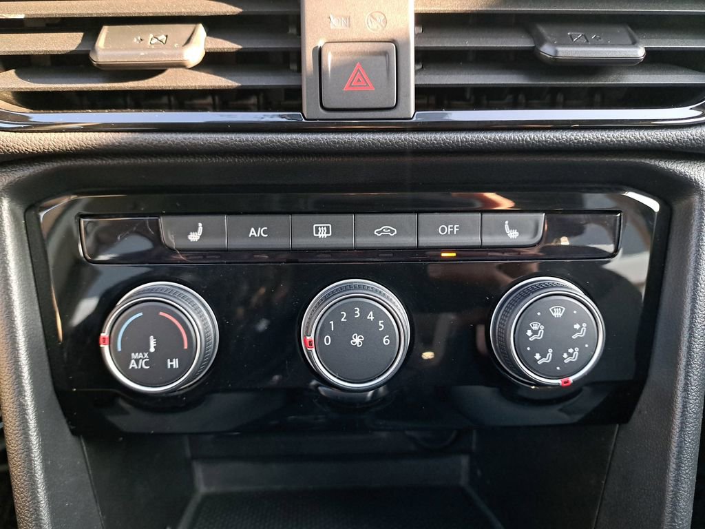 Used 2024 Volkswagen Taos S image 23