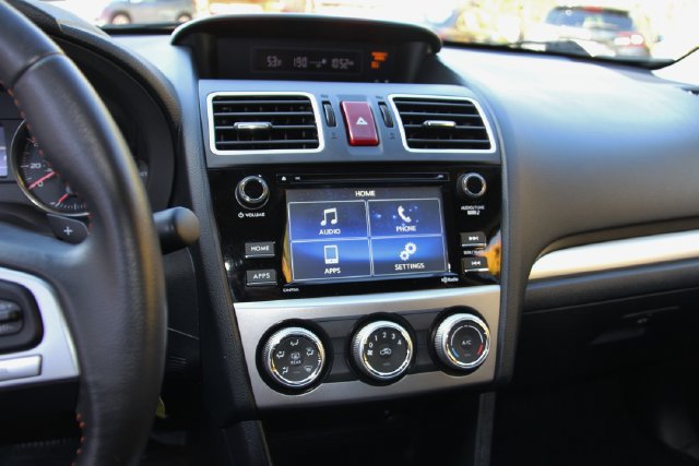 Used 2017 Subaru Crosstrek 2.0i Premium AWD/4WD image 25