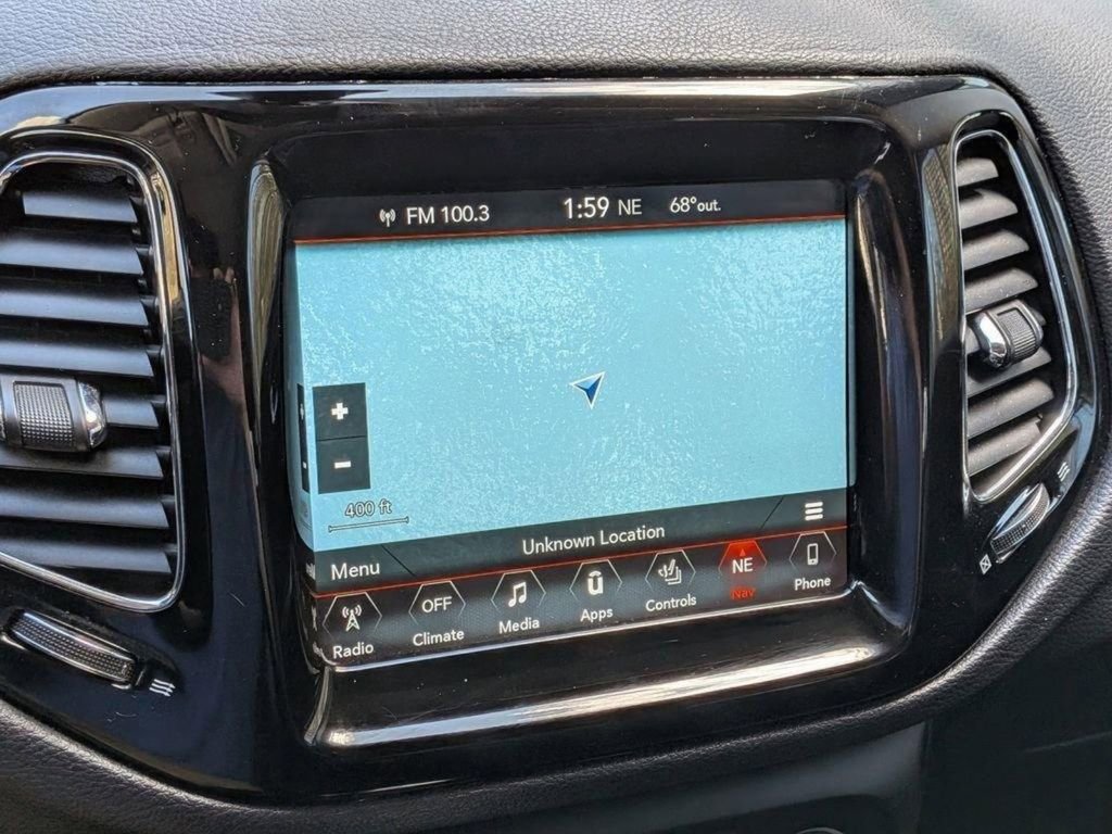 Used 2018 Jeep Compass Limited w/ Navigation Group image 18