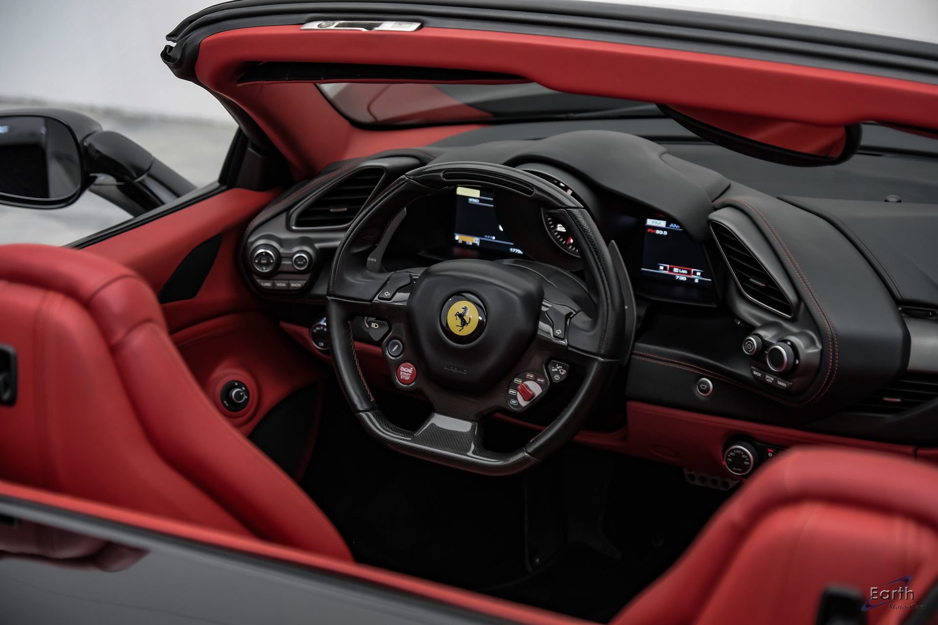 Used 2018 Ferrari 488 Spider RWD image 67