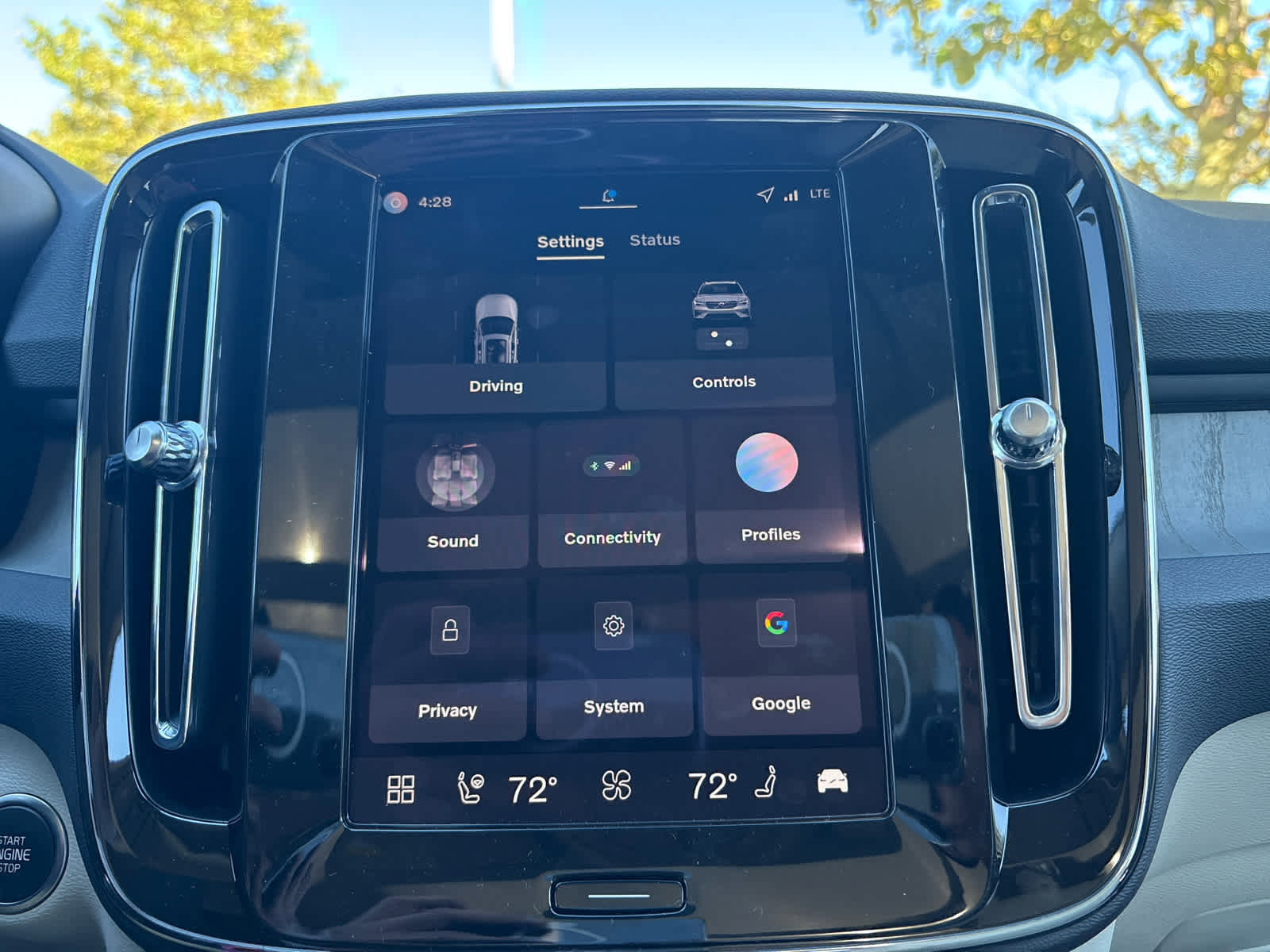 New 2026 Volvo XC40 B5 Ultra w/ Protection Package Premier image 12