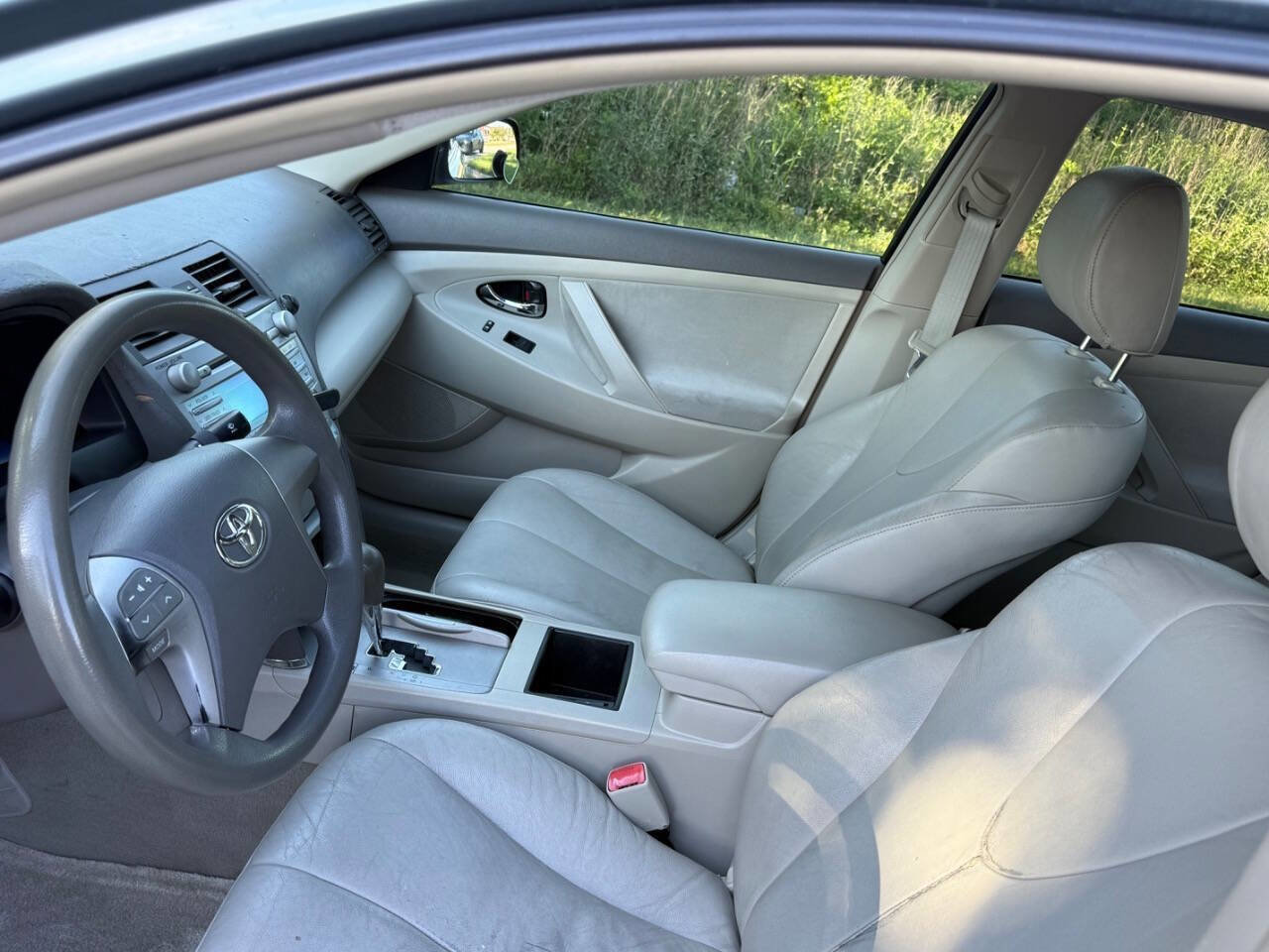 Used 2007 Toyota Camry XLE FWD image 12