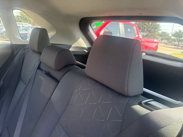 Used 2022 Toyota RAV4 XLE w/ Convenience Package FWD image 8