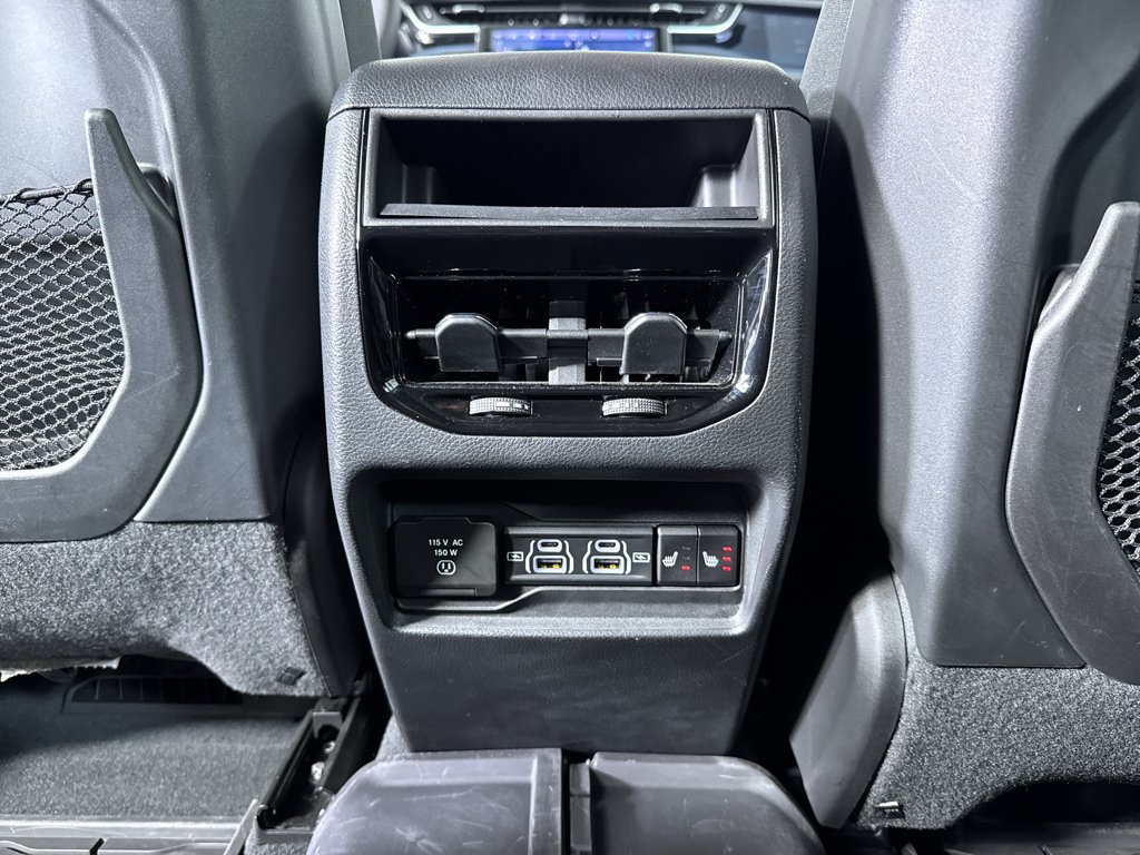 Used 2023 Jeep Grand Cherokee Trailhawk w/ Advanced Protech Group II AWD/4WD image 28