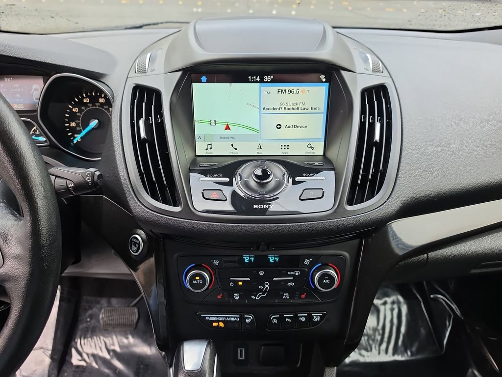 Used 2019 Ford Escape Titanium image 14