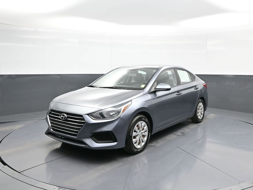 Used 2019 Hyundai Accent SE image 1