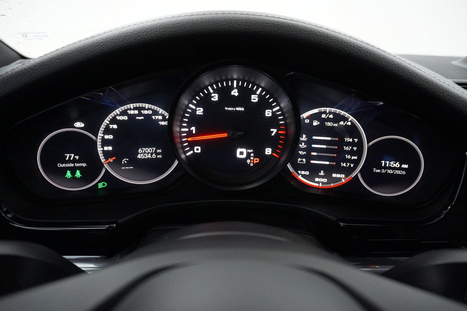 Used 2022 Porsche Panamera 4 w/ Premium Package image 18