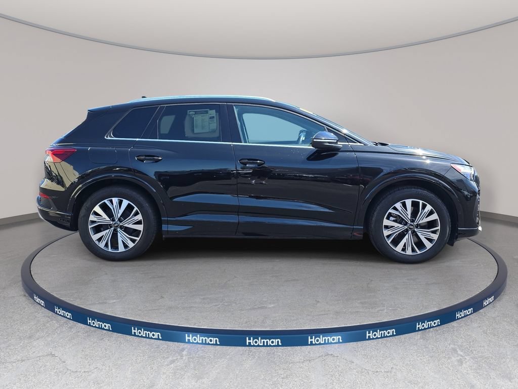 Certified 2023 Audi Q4 e-tron Premium Plus RWD image 5