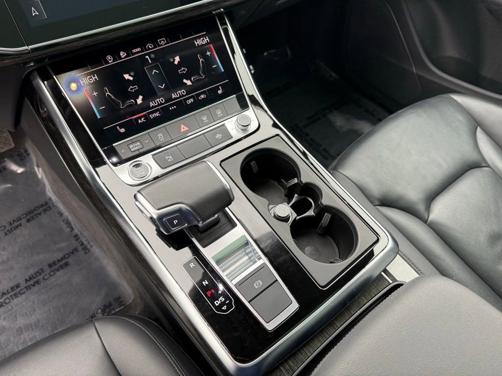 Used 2023 Audi Q7 3.0T Premium image 13