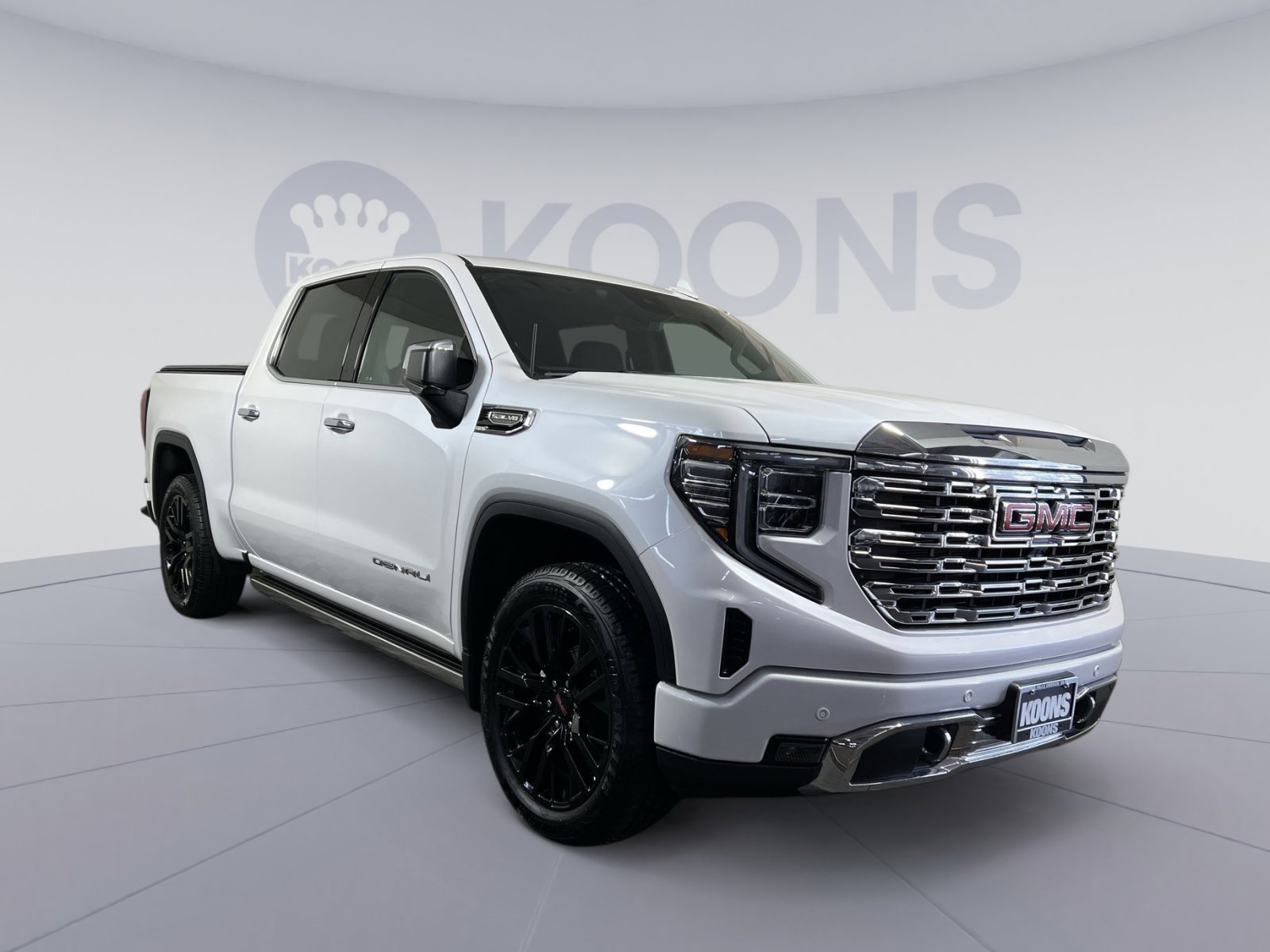 Used 2024 GMC Sierra 1500 Denali w/ Denali Reserve Package image 10