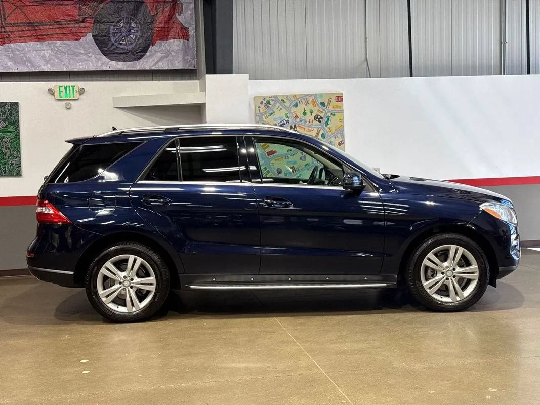 Used 2014 Mercedes-Benz ML 350 BlueTEC 4MATIC image 6