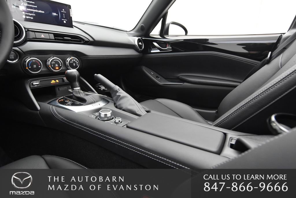 New 2025 MAZDA MX-5 Miata RF Grand Touring image 28