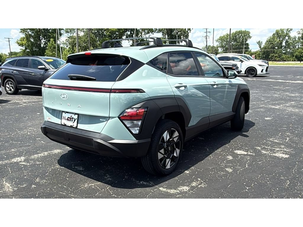 Used 2024 Hyundai Kona SEL AWD/4WD image 8