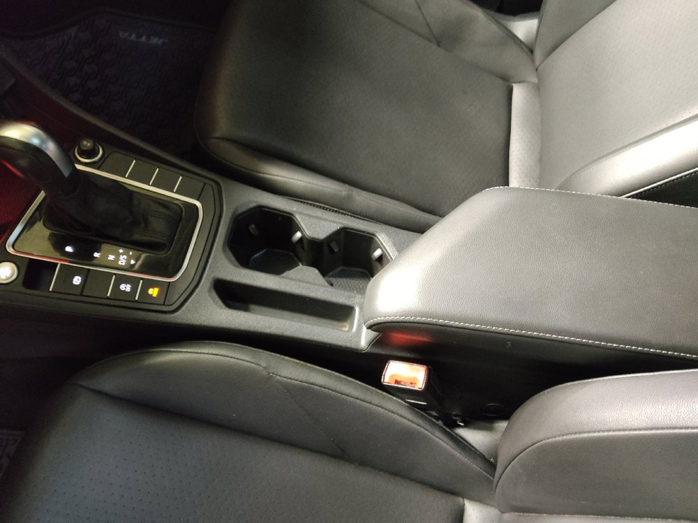 Used 2020 Volkswagen Jetta SEL image 26